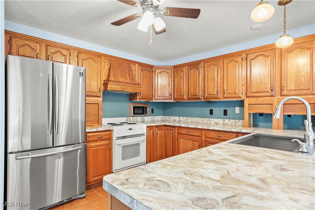 6442 Lockwood Drive, Mentor, Ohio image 25