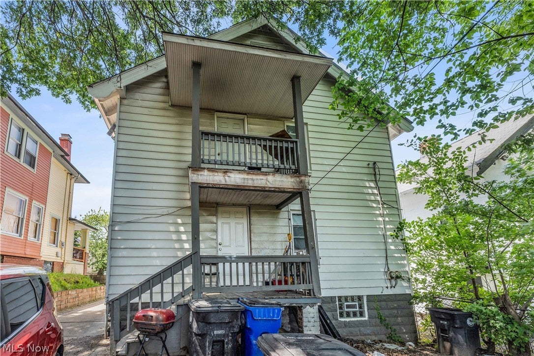 3261 W 88th Street