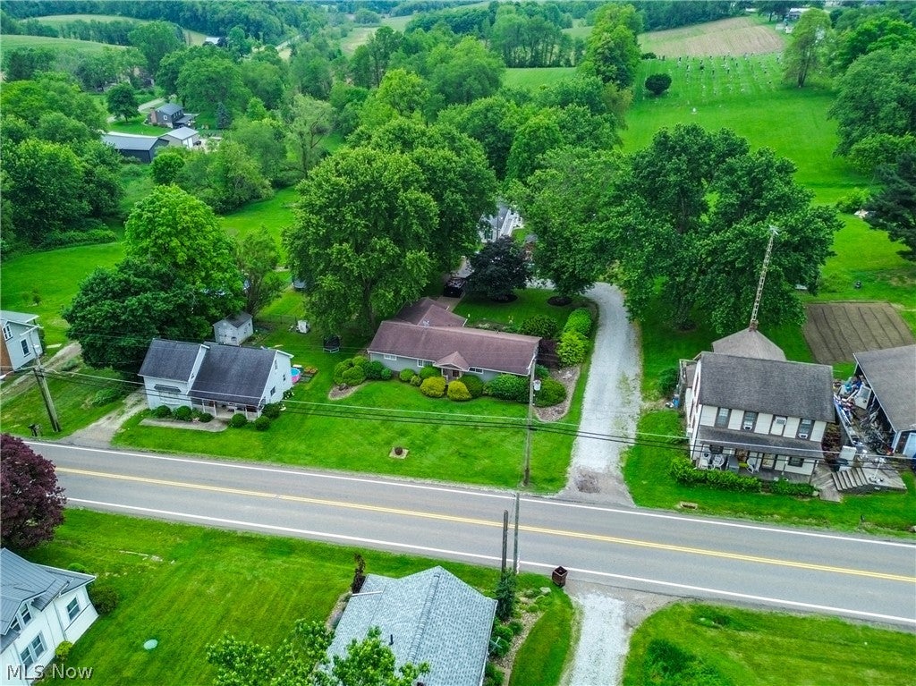 Photo of 12722 Lisbon Street SE, Paris, OH 44669 (MLS # 5217533)