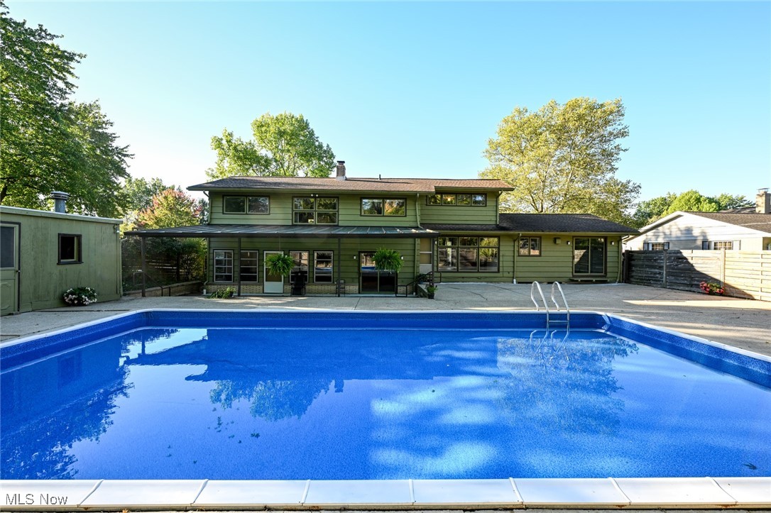 Meadow Ridge - Residential