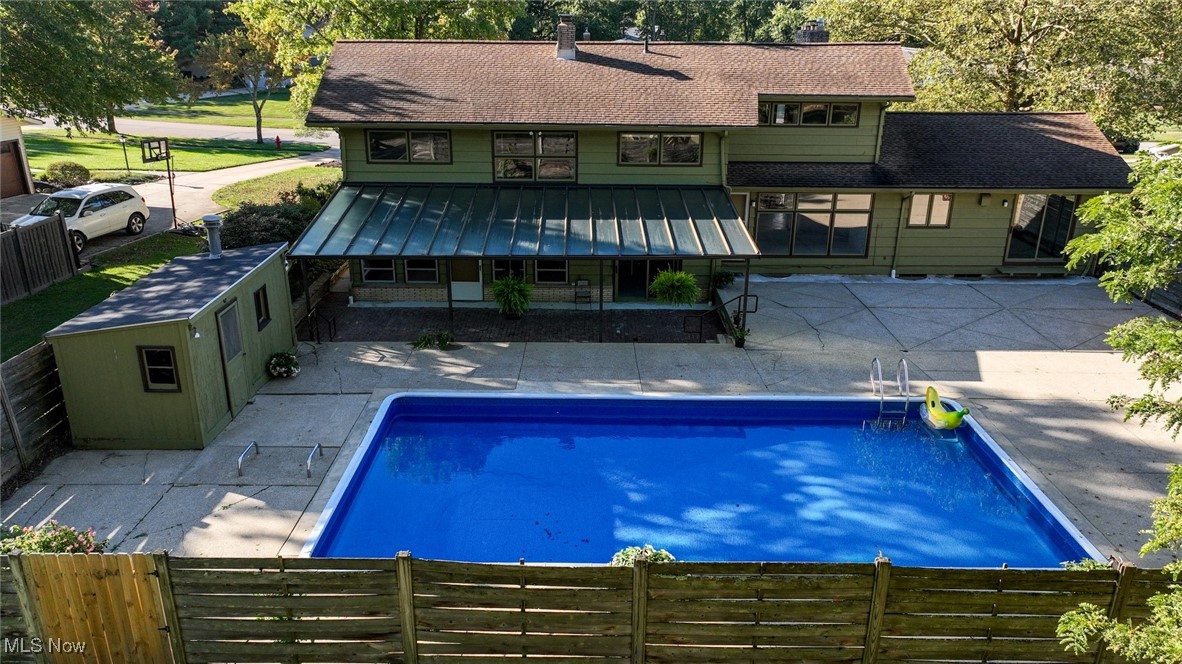 Meadow Ridge - Residential