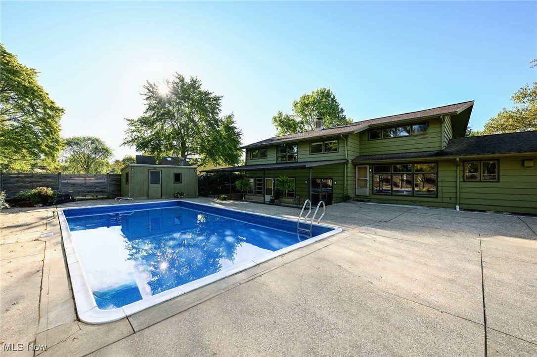 Meadow Ridge - Residential