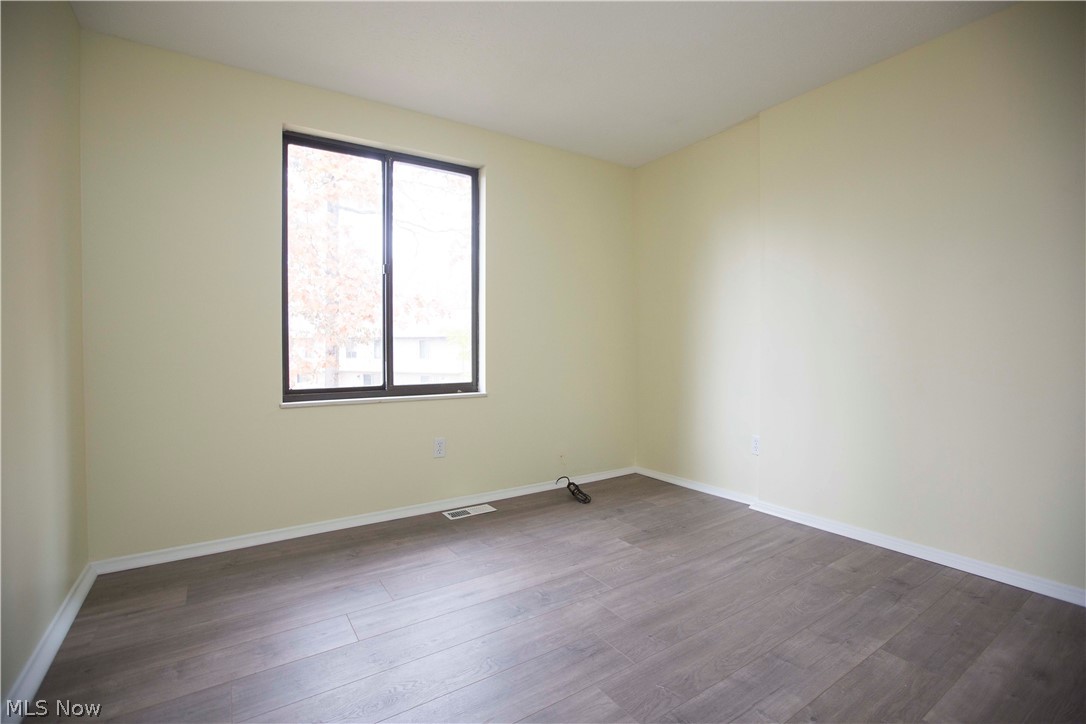 Spinnaker Run Condo - Residential