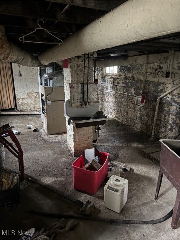 821 Colby Avenue, Youngstown, Ohio image 3