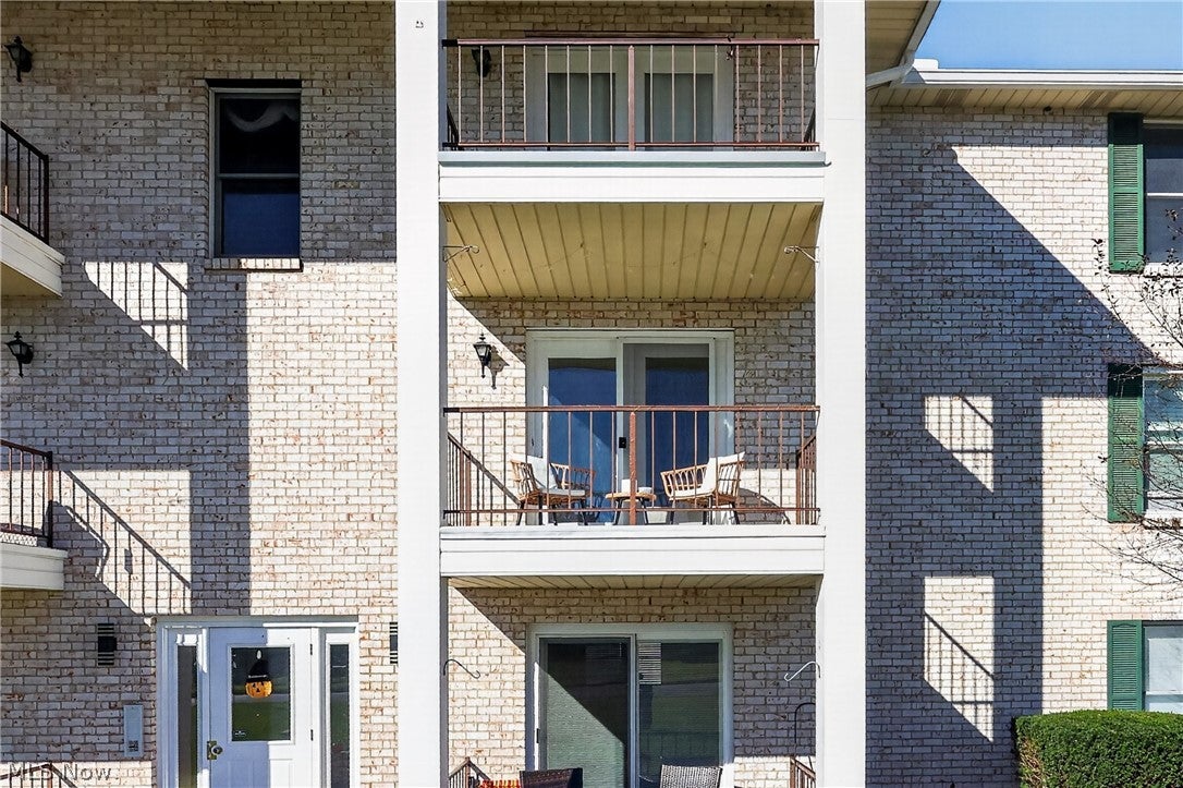 7350 Eisenhower Drive 4