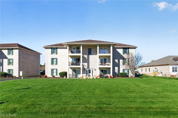 7350 EISENHOWER DR UNIT 4, YOUNGSTOWN, OH 44512 - Image e7daafca13a16edb954fd74f5a2174e6/2081071228