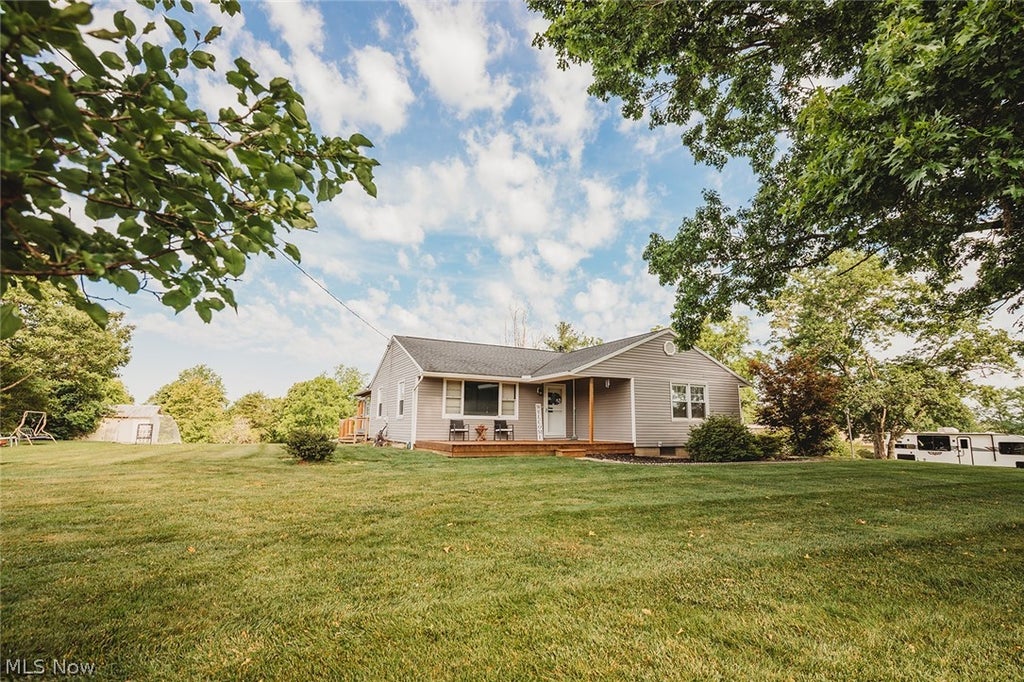 Photo of 1375 Brackenridge Road, Vincent, OH 45784 (MLS # 5215857)