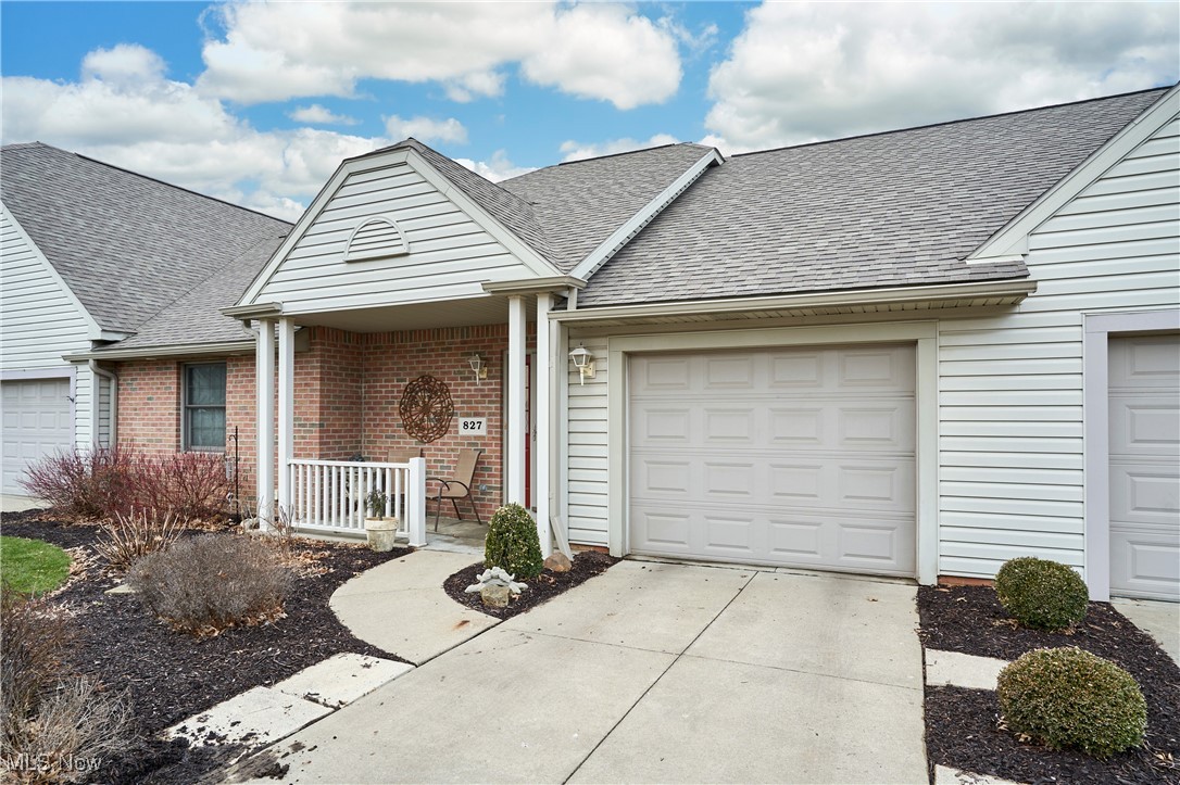 827 Cartier Drive, Canal Fulton, Ohio image 1