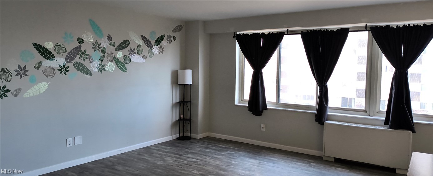 12520 Edgewater Drive #404, Lakewood, Ohio image 3
