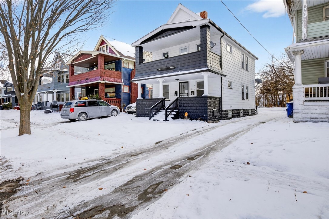 9418 Parkview Avenue