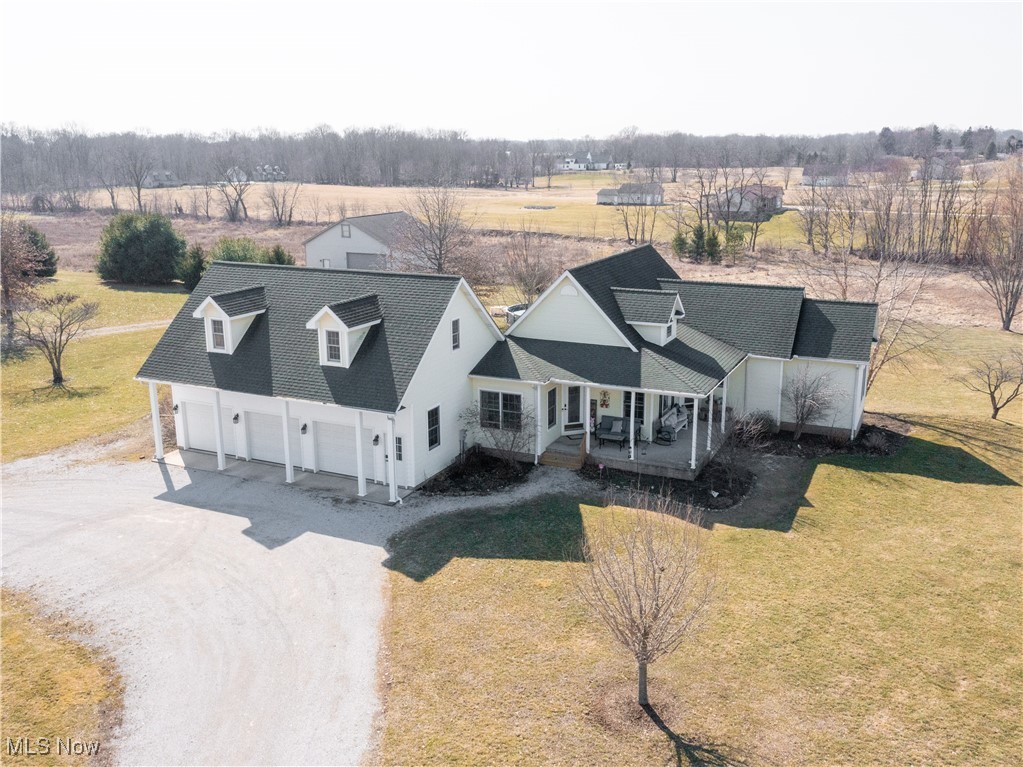 5900 Smith Kramer Street, Hartville, Ohio image 1
