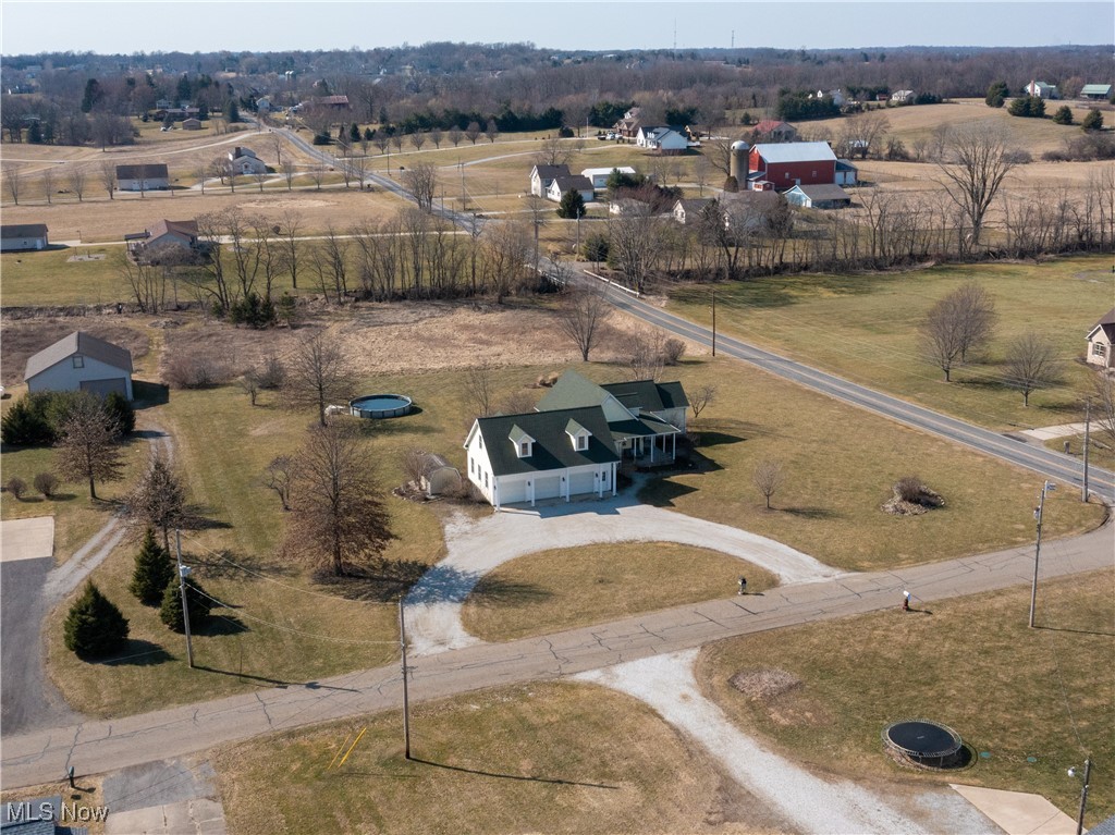 5900 Smith Kramer Street, Hartville, Ohio image 38