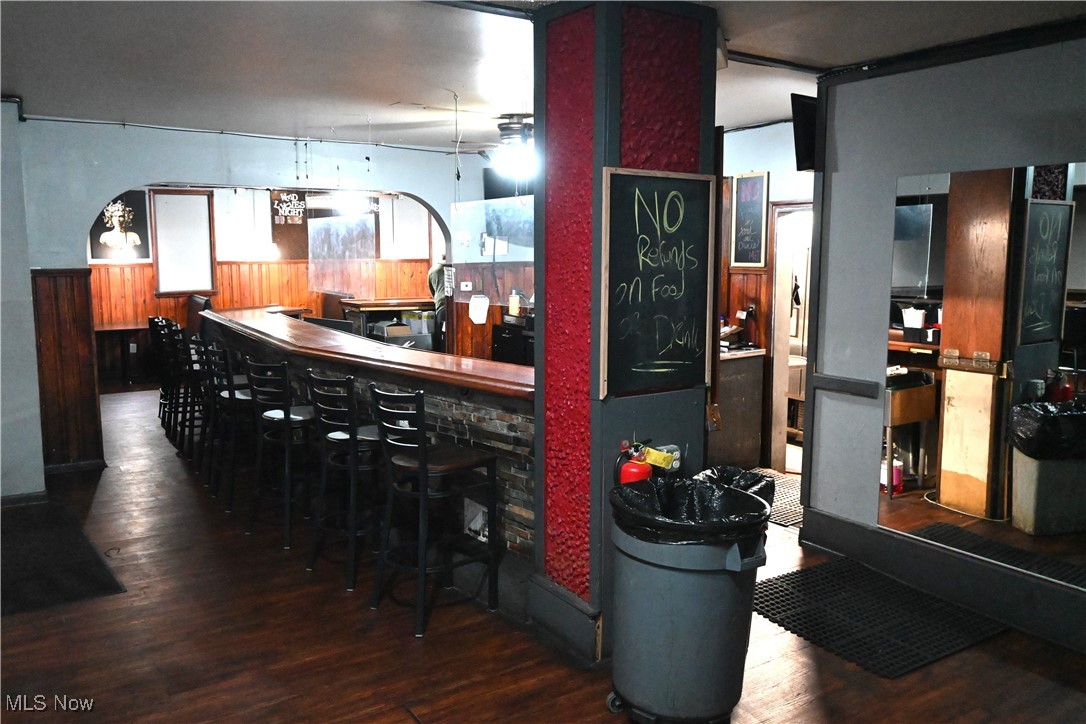 Hall & Smith - Commercial Sale