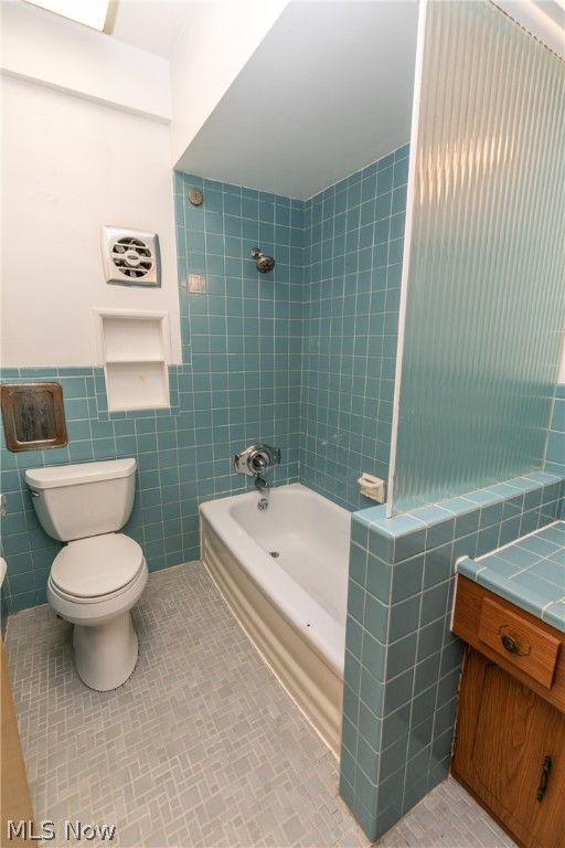 Seven Hills Prop Inc 02 - Residential