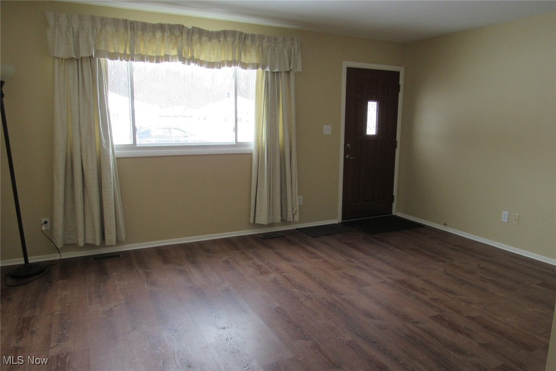 4800 Willowbrook Drive, Mentor, Ohio image 2