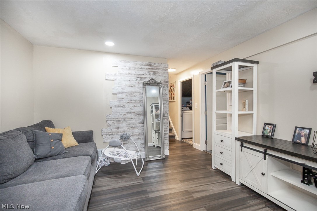 Sherwood Manor 04 - Residential