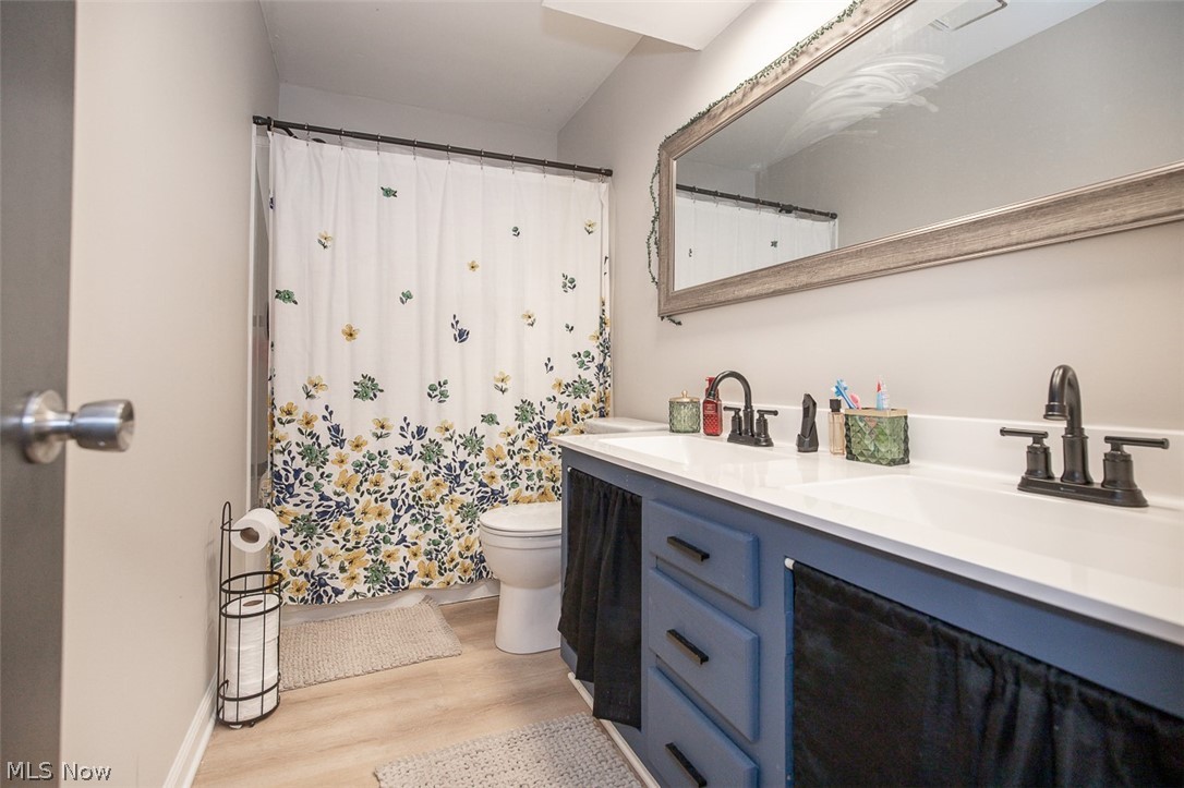 Sherwood Manor 04 - Residential