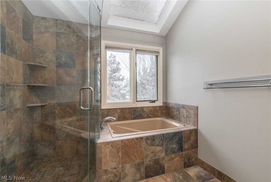 Woodhawk Club Condo - Residential