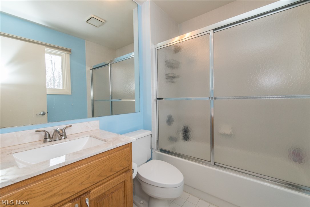 Woodhawk Club Condo - Residential