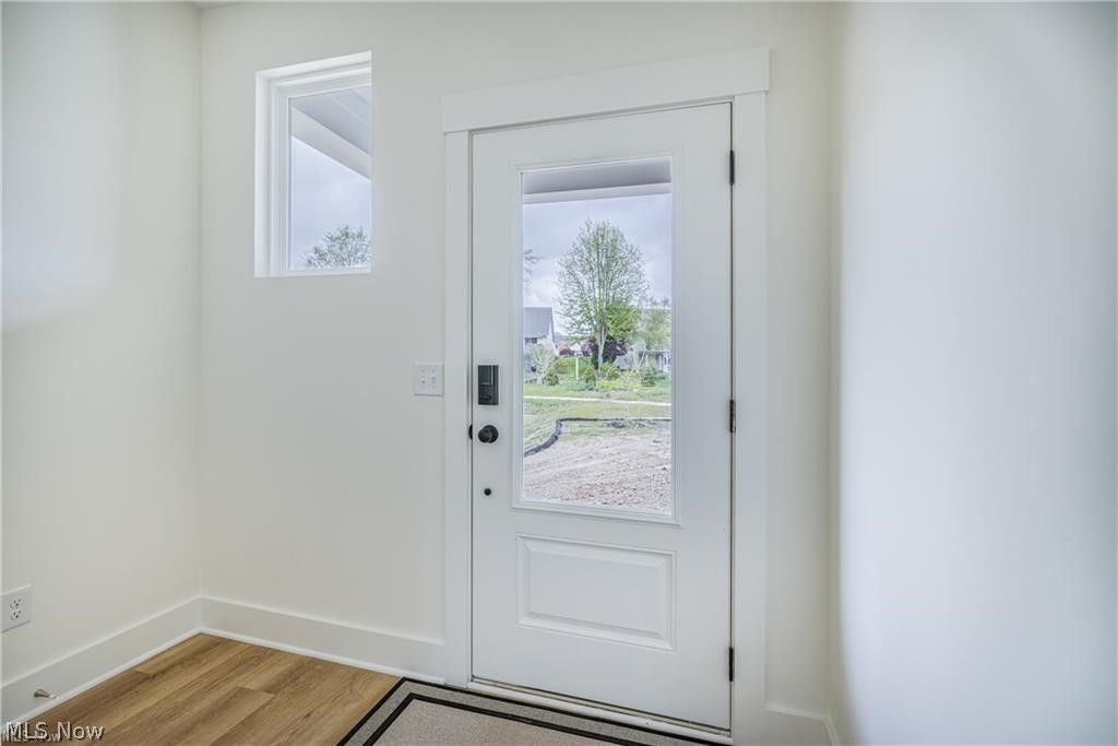 Photo of 2085 Glenmont Drive, Brunswick, OH 44212 (MLS # 5207202)