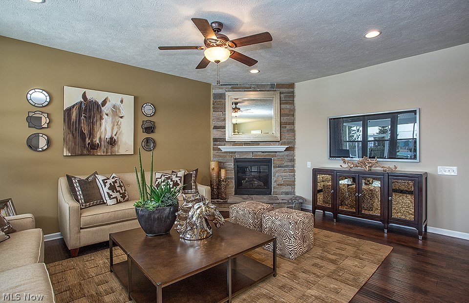 Pioneer Ridge by Del Webb - Residential