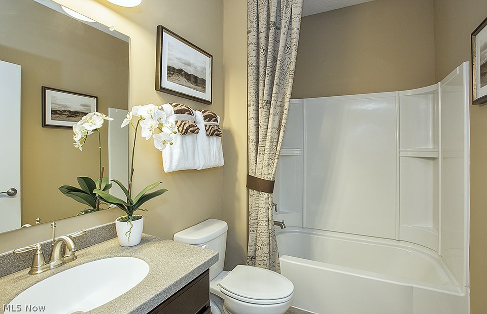 Pioneer Ridge by Del Webb - Residential