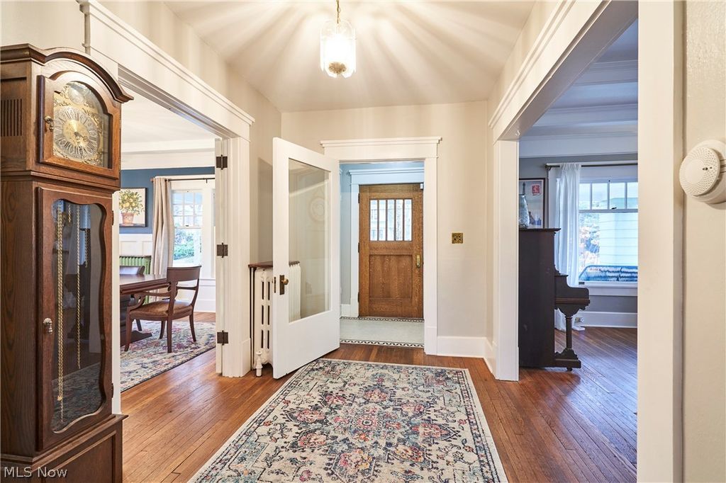 Photo of 100 Mayfield Avenue, Akron, OH 44313 (MLS # 5192332)