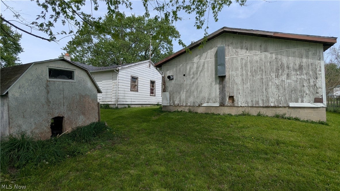 473 Van Buren Street