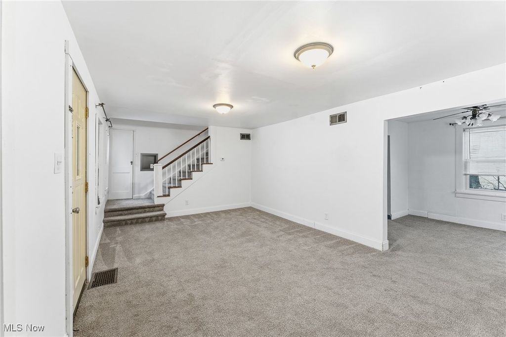 Photo of 135 Charles Avenue, Boardman, OH 44512 (MLS # 5177318)