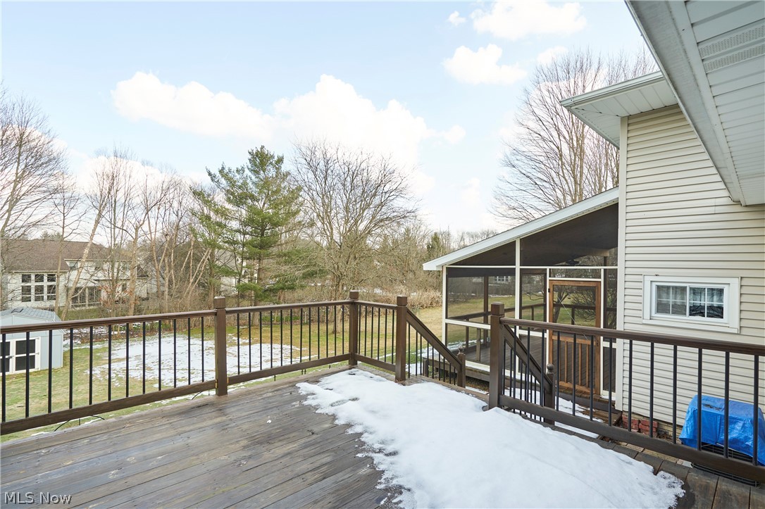 Cadillac Land Cos Huntington - Residential