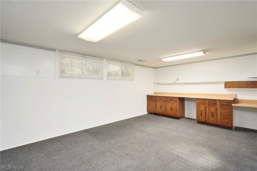 Cadillac Land Cos Huntington - Residential