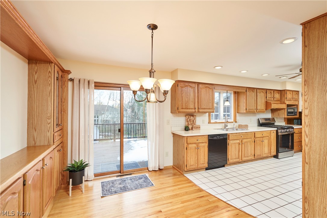 Cadillac Land Cos Huntington - Residential