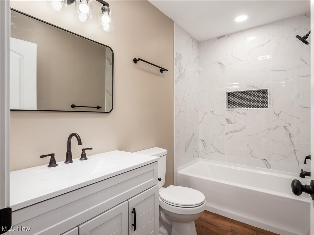 Terrace Court Colony North - Residential