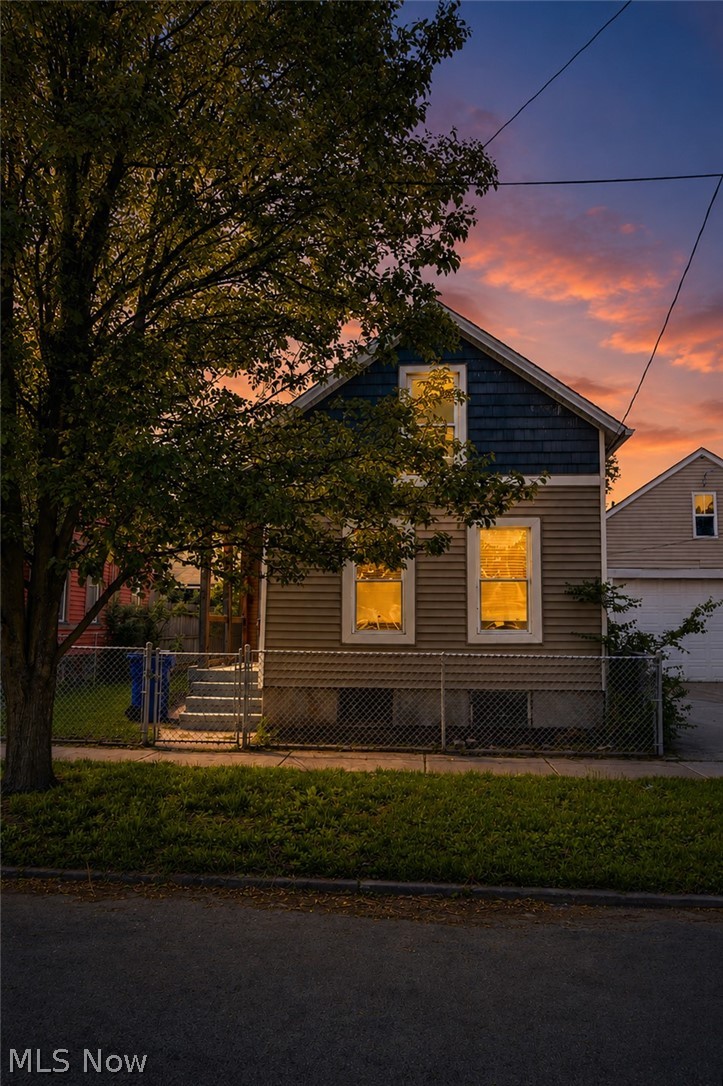 3410 Hancock Avenue