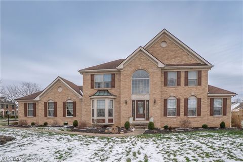 4514 Plain Center Avenue NE Canton OH 44714