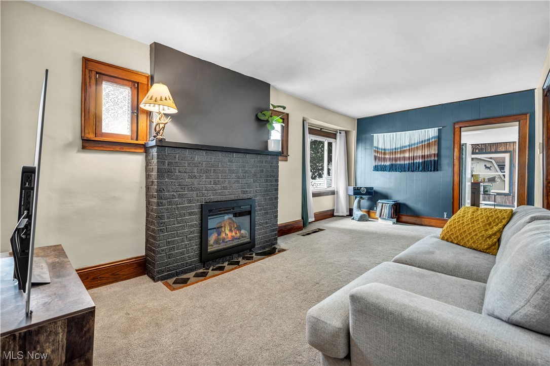 229 Prairie Drive, Akron, Ohio image 9