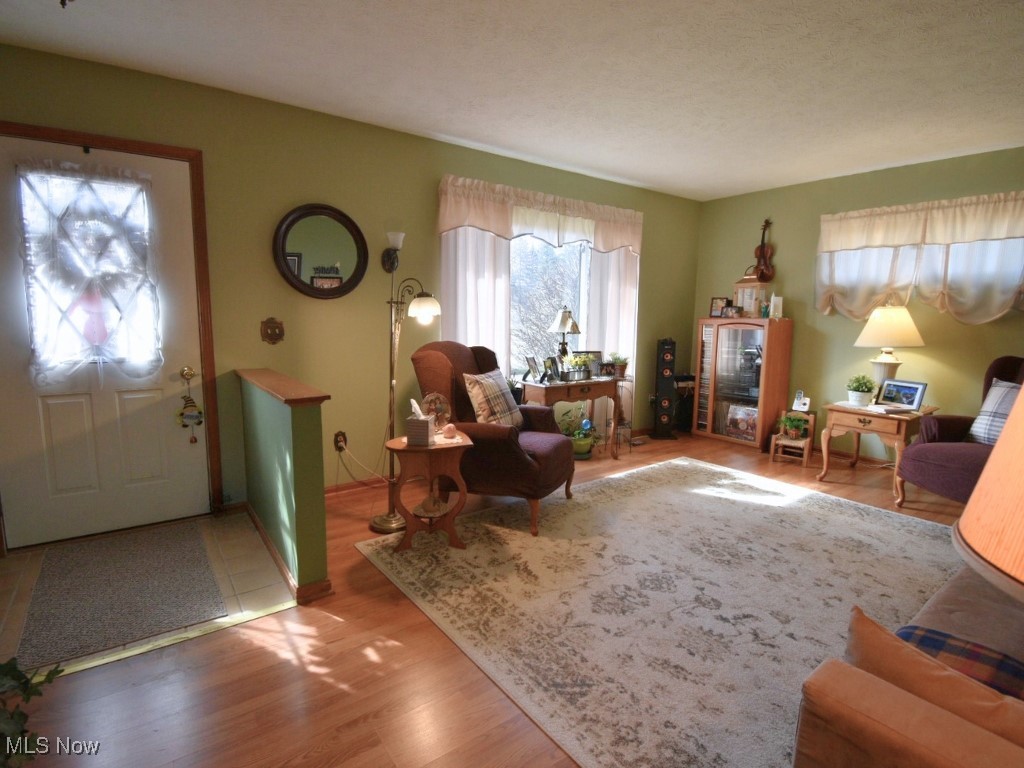 2665 Larchview Drive, Perry, Ohio image 7