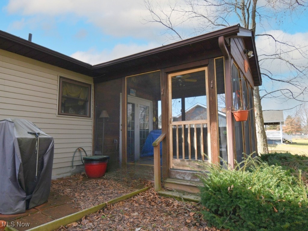 2665 Larchview Drive, Perry, Ohio image 34