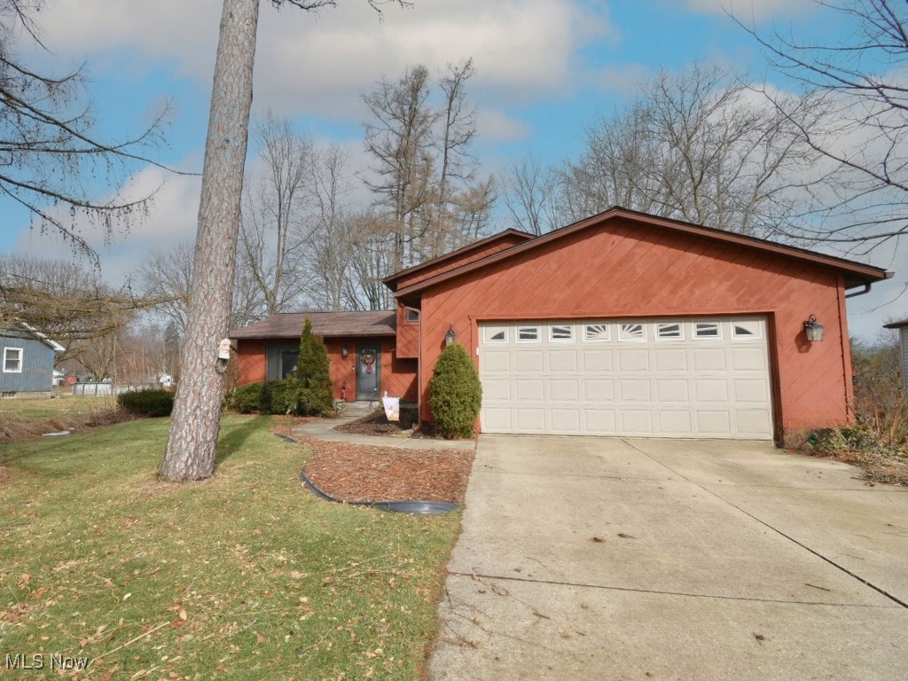 2665 Larchview Drive, Perry, Ohio image 4