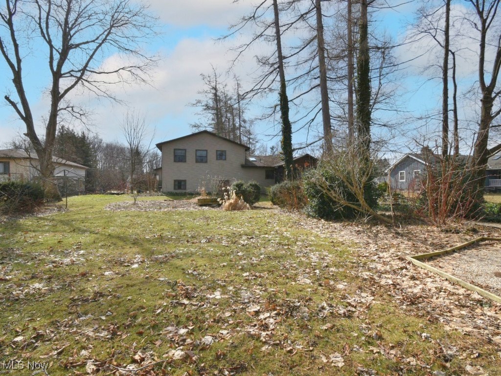 2665 Larchview Drive, Perry, Ohio image 36