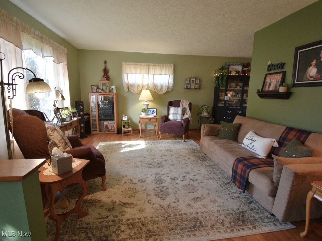 2665 Larchview Drive, Perry, Ohio image 6