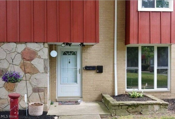 27901 MILLS AVE # 1B, EUCLID, OH 44132 - Image e8223f77cbd68d33ae62d4f91ef5fa08/2379911788