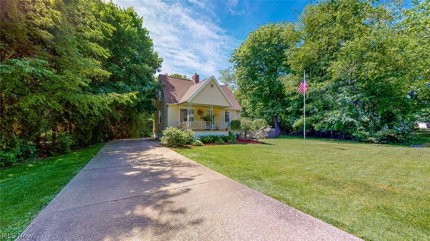 Are you looking for an affordable easy to maintain hideaway with large healthy open green spaces that is quiet and ideal for outdoor gatherings or some private time and yet close to shopping and highways? It even has a big garage with storage, concrete drive, storage shed, set on the deck and look around at the peaceful tranquil views. Put this charmer on your must see list. Owner has been relocated and is sad to leave. It is a one of a kind move in condition completely updated. A true turn-key home fully updated and looks amazing inside and out. Walk in the front door to an open layout design with beautiful wood floors throughout the dining room and kitchen area. The kitchen is finished with modern white cabinets, beautiful glass tile backsplash and nice appliances. The family room is accented by an amazing stone fireplace complete with gas logs, and the big windows letting all that natural light in and cozy carpet. Why rent when you can own and invest in your future for less than you