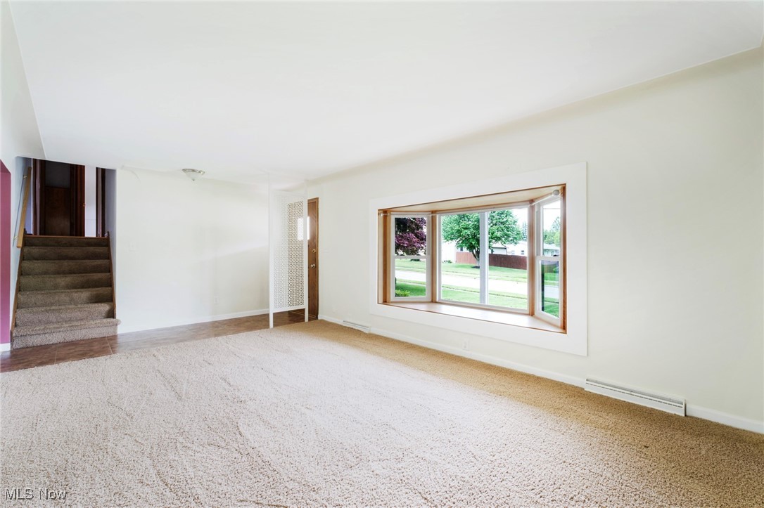 2871 Bears Den Court, Youngstown, Ohio image 4