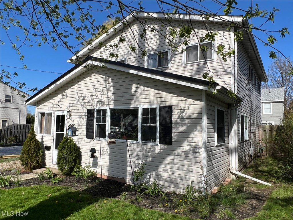 1005 Hayes Avenue, Willoughby, Ohio image 31