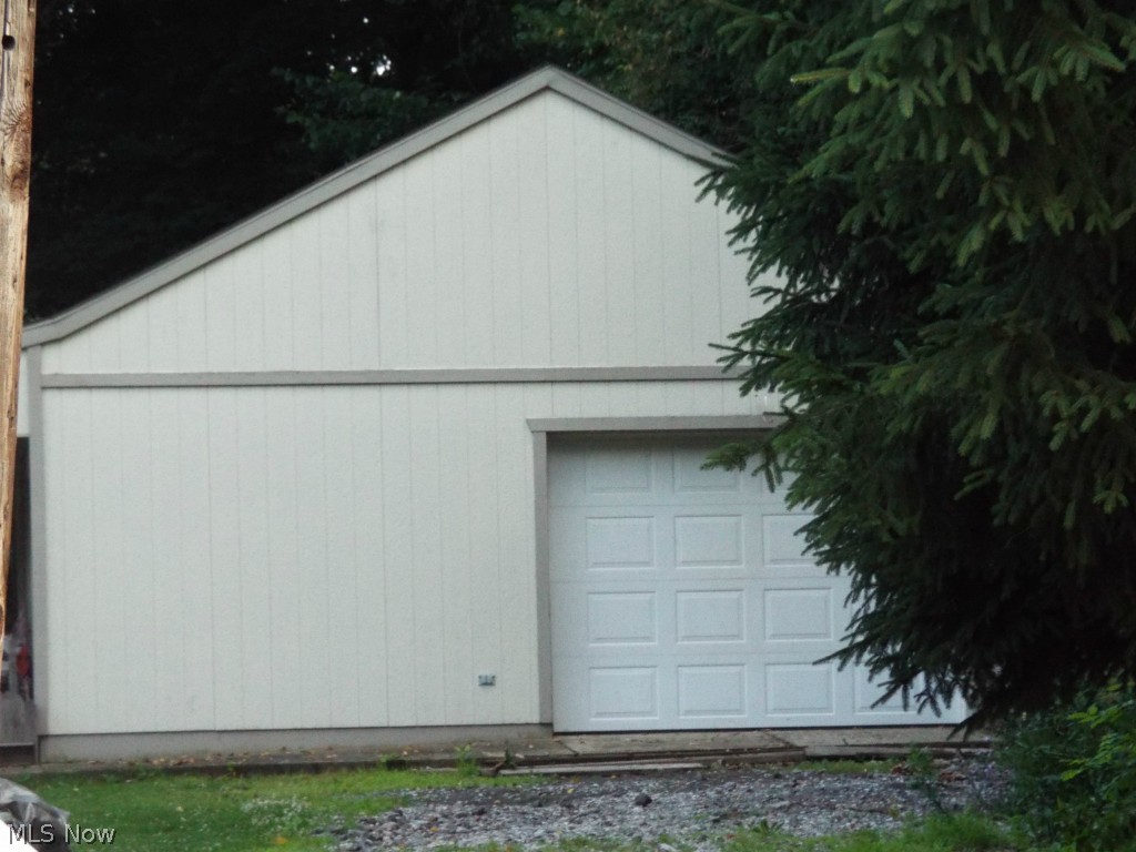 Hawthorne Acres - Residential