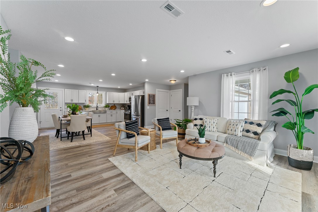 Marybrook Mdws Condo - Residential