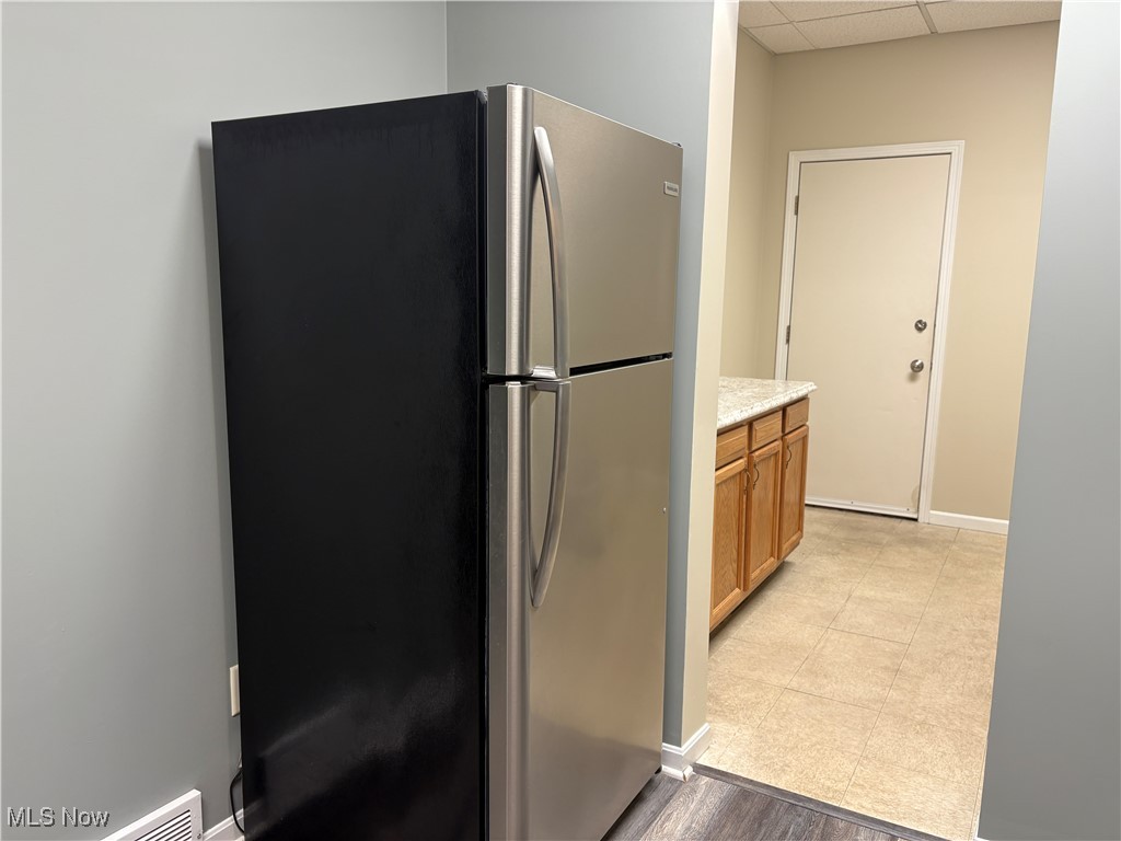 C &T Realty/Tuscarawas County - Residential Lease