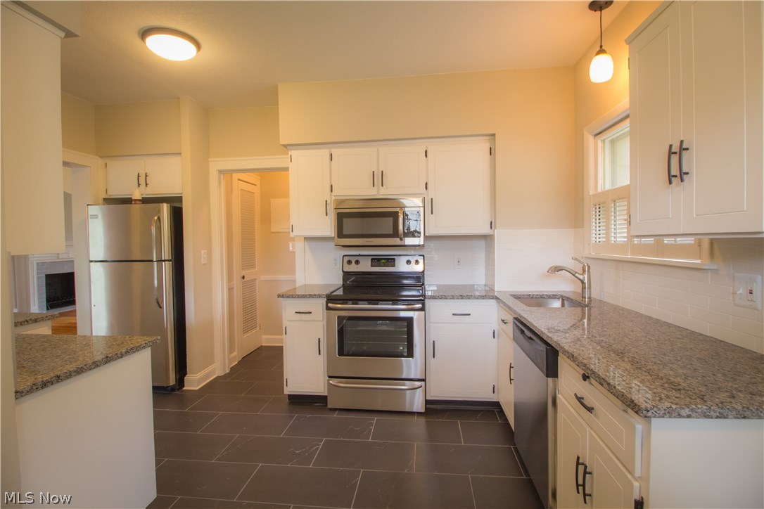 Wm A Schleicker Arthur Ave - Residential