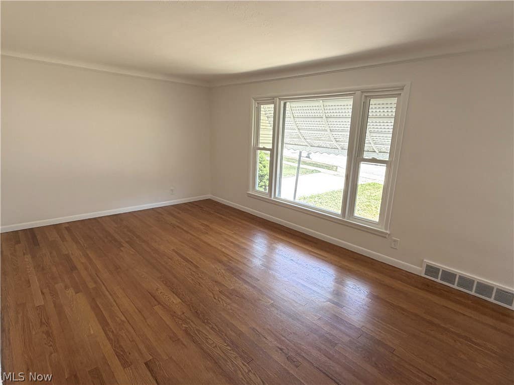Photo of 4521 Shirley Drive, South Euclid, OH 44121 (MLS # 5224415)